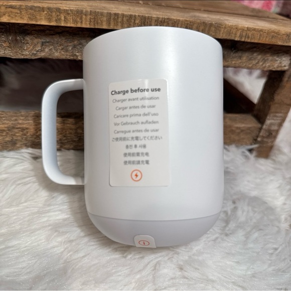 Ember Temperature Control Mug 2 - Picture 7 of 8